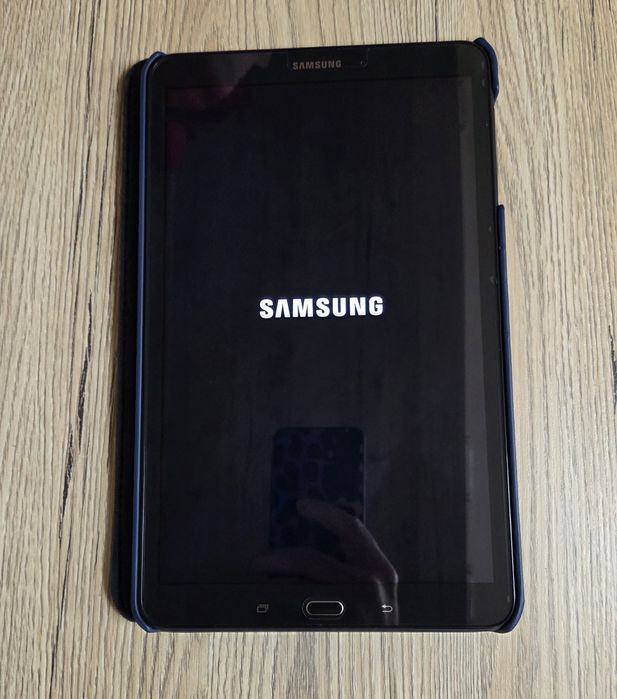 Tablet Samsung Galaxy Tab A6 10,1 + etui