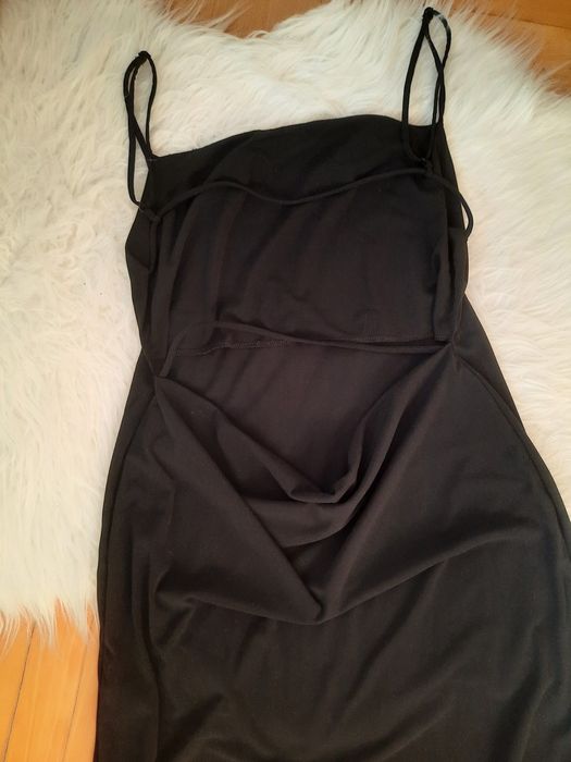 Długa sukienka wieczorowa