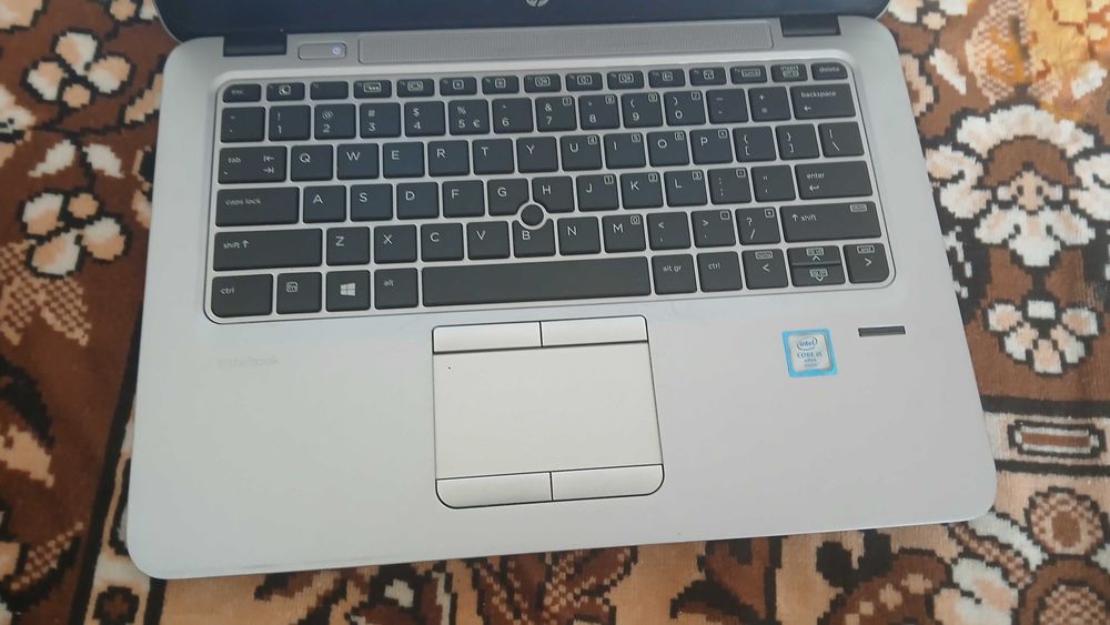 Ультрабук HP EliteBook 820 G3