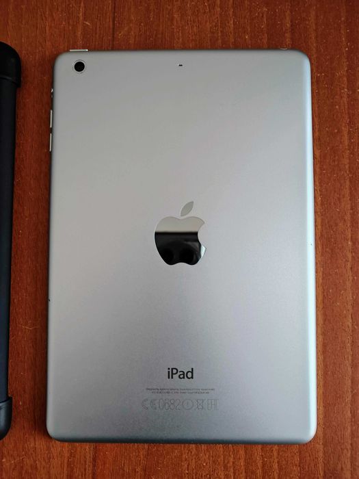 Apple iPad mini 2