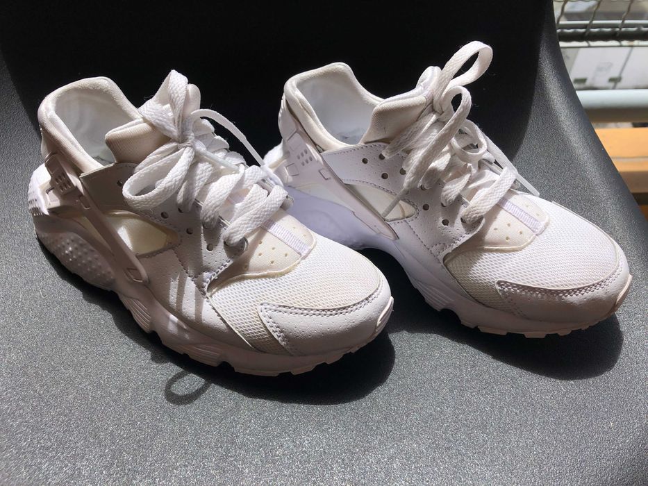 Nike huarache brancas