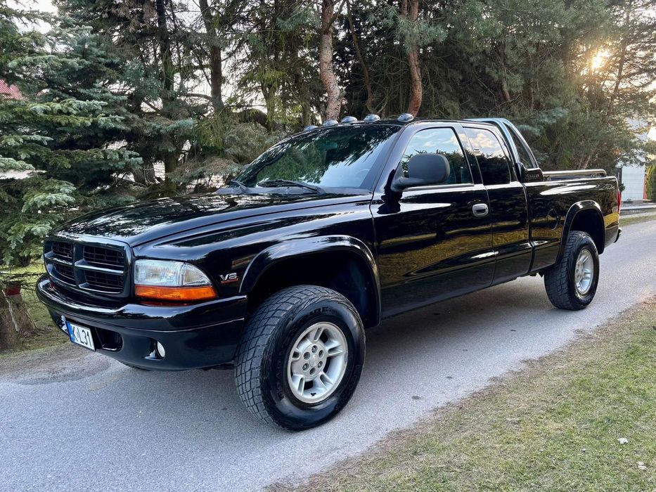 Dodge Dakota 5.2 V8 Magnum 4x4. Reduktor. Europa. Klimatyzacja. Bardzo zadbany. Hak