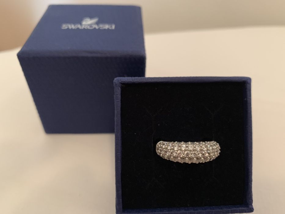 Бижутерия Swarovski