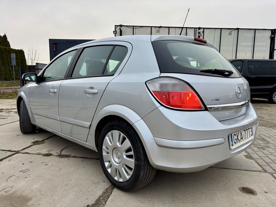 Opel astra Polski salon 1.8 140km Lift