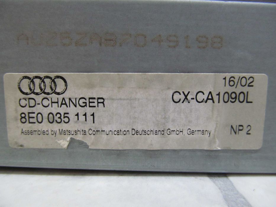 Audi A4 B6 B7 Zmieniarka Cd 8E0035111