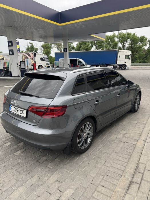 Audi A3 2016 VIN WAUZZZ8V1GA134437 фото оголошення 14 з 24