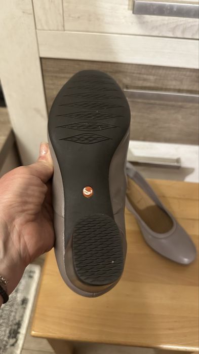 Туфлі Clarks, шкіра