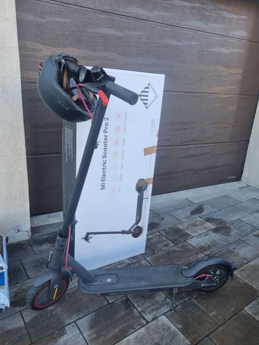 Hulajnoga Xiaomi Scooter Pro 2, Karton, kask