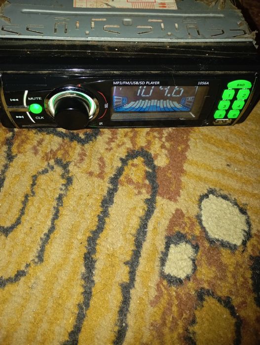 Продам динамики и автомагнитолы.