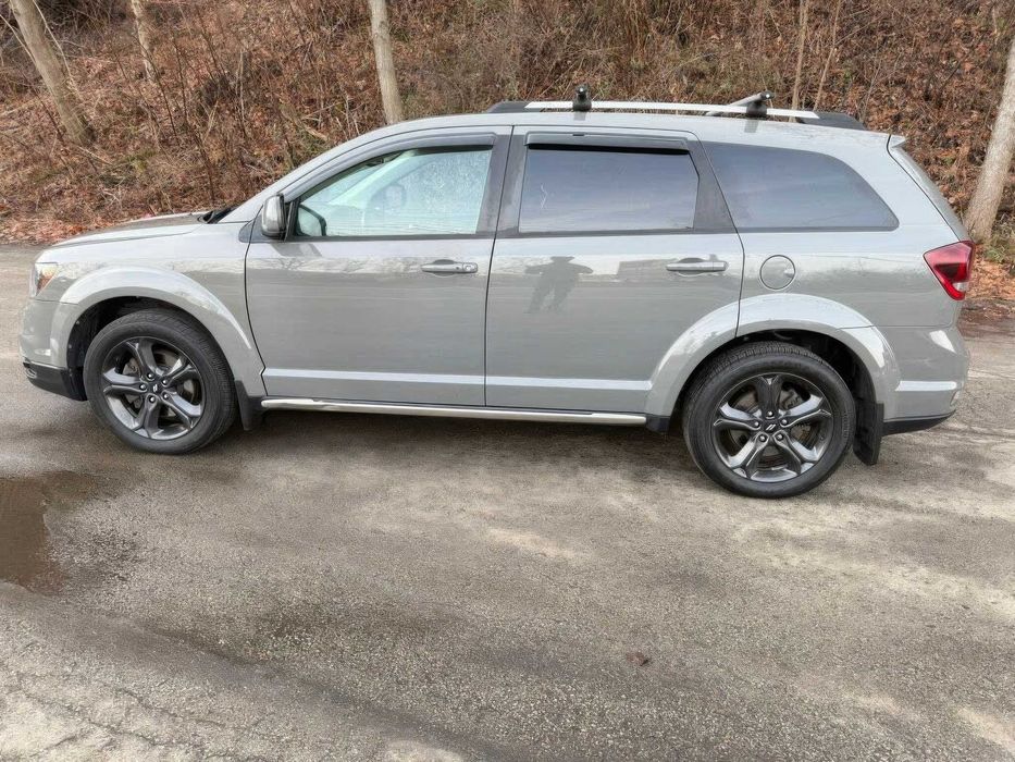 Dodge Journey Crossroad      2019