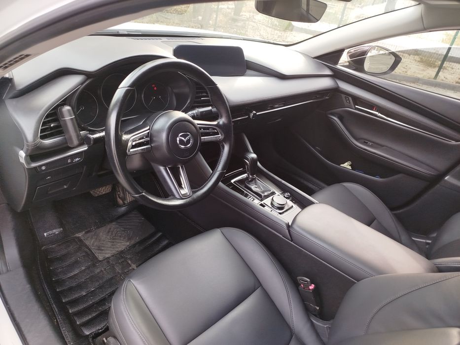 Mazda 3 2020 2.5 бенз