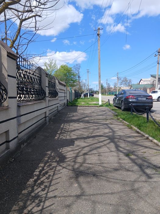Крепкий дом в хорошем состоянии  15 минут от города госакт 22 сотки