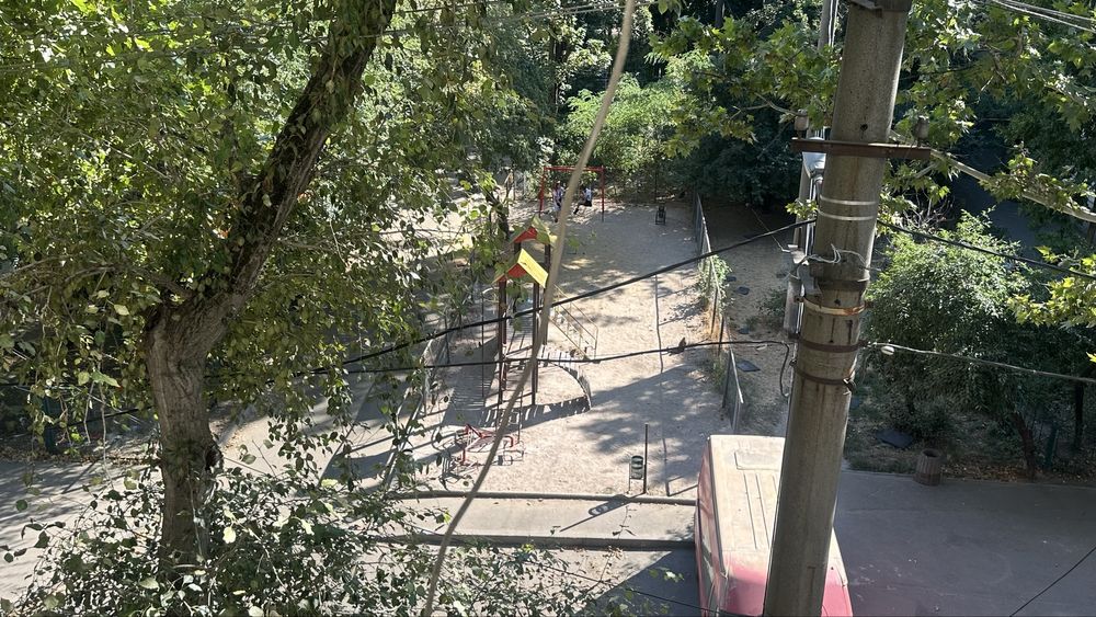 Комната в коммуне в Малиновском районе