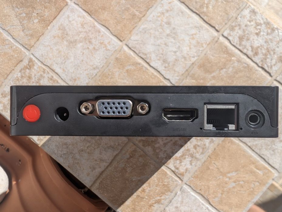 Mini PC Beelink BT3 Pro usado