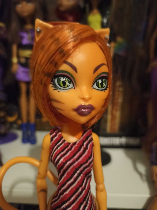 Ghouls alive Toralei Stripe Monster high