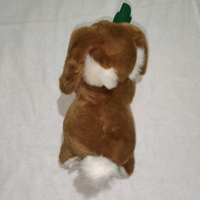 Maskotka Królik Króliczek z marchewką 45 cm