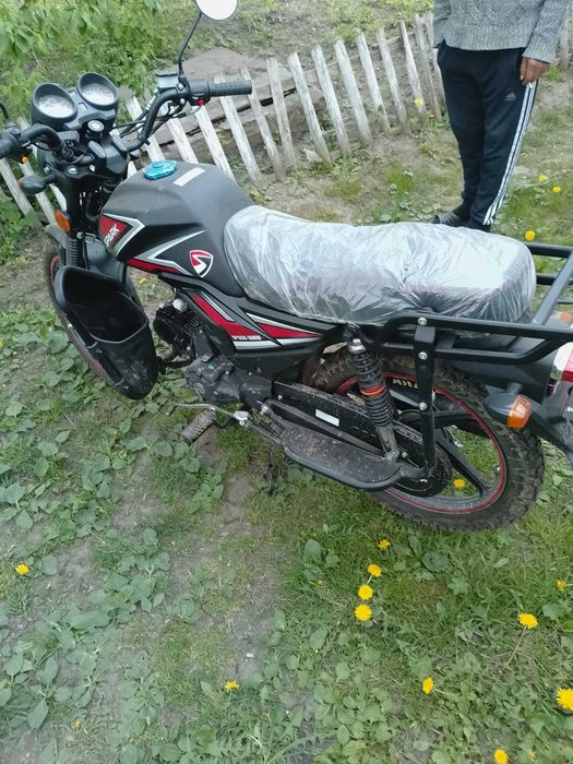 Продам срочно мотоцикл новий