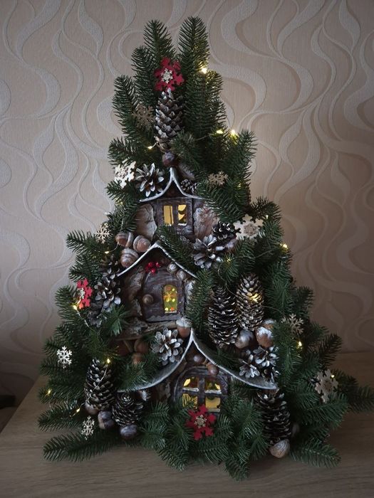 Різдвяний лісовий  будиночок