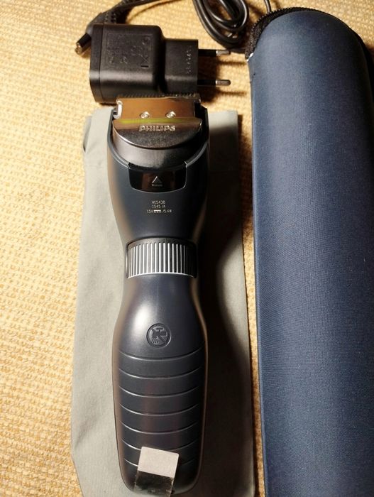 Нова машинка Philips (тример) — комплект як на фото