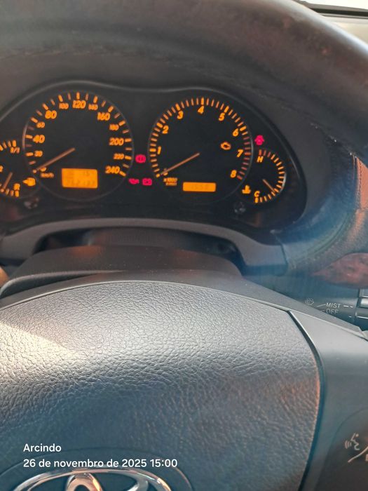 Toyota em excelente estado