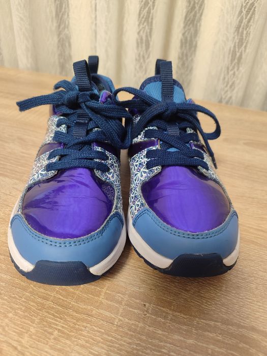 Кросівки ,Clarks Adven Jump / спортивні туфлі для дівчаток / EU 34