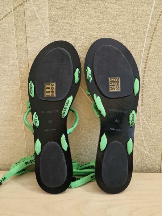 Нові босоніжки Balenciaga Lace-up Sandals 39-40