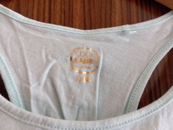 Sprzedam 2 bluzeczki na ramiączkach