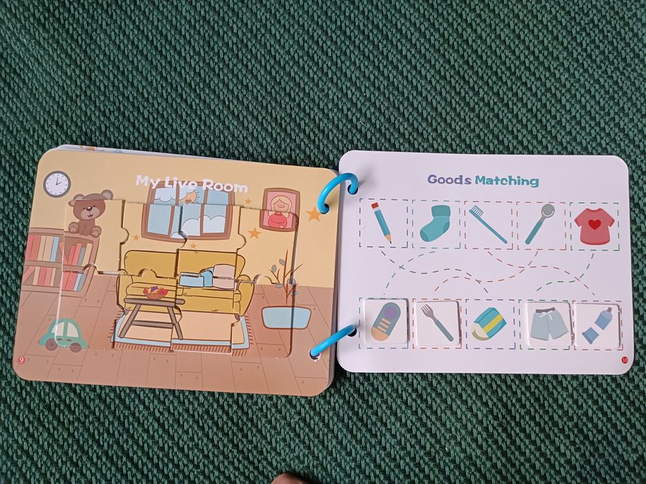 Quiet book mądra książka z rzepami montessori  zagadki nowa