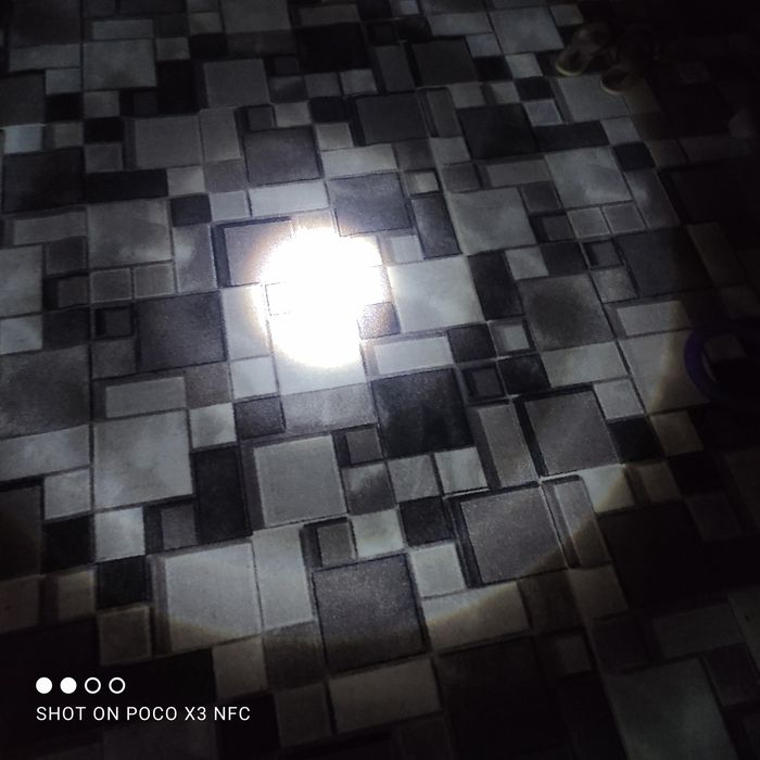 Ліхтарик з usb Shustar