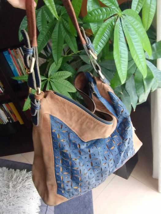 Mala/Carteira de senhora em pele