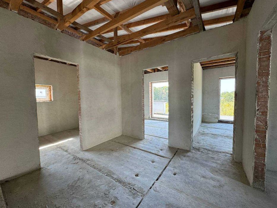 Продаж будинку поруч лісу с. Зимна Вода