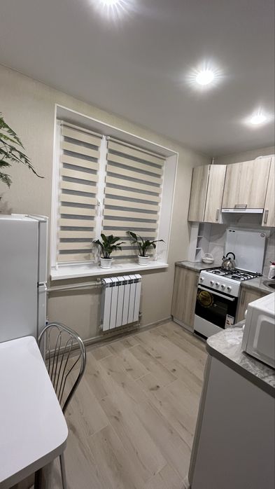 Квартира подобово, нова з кондиціонером