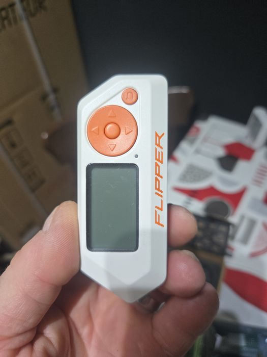 Vendo flipper zero novo