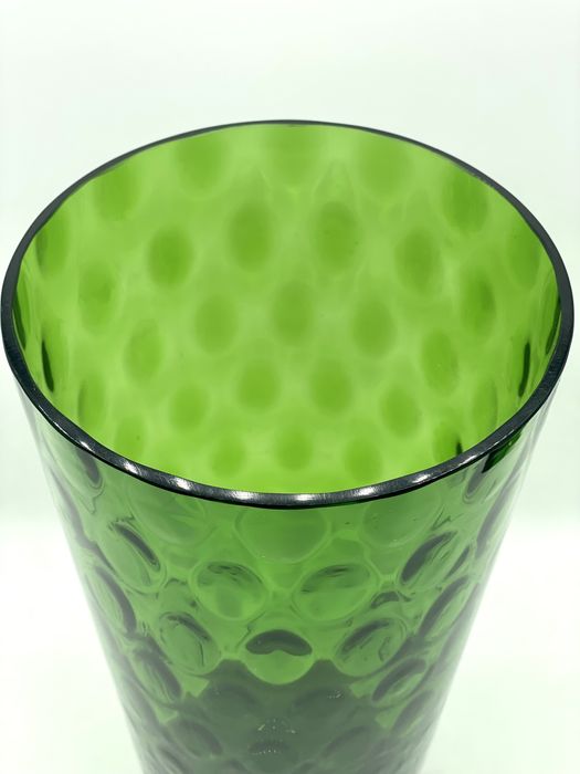 Jarra em vidro verde antiga