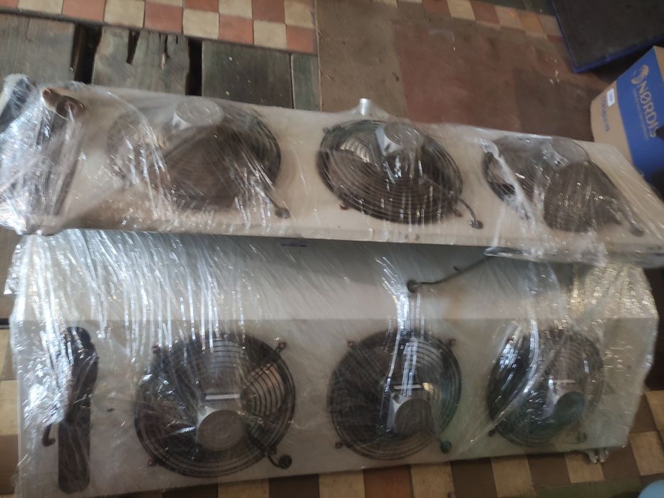 Компресори.Конденсатори Випарник Все залишки холодильного обладнання