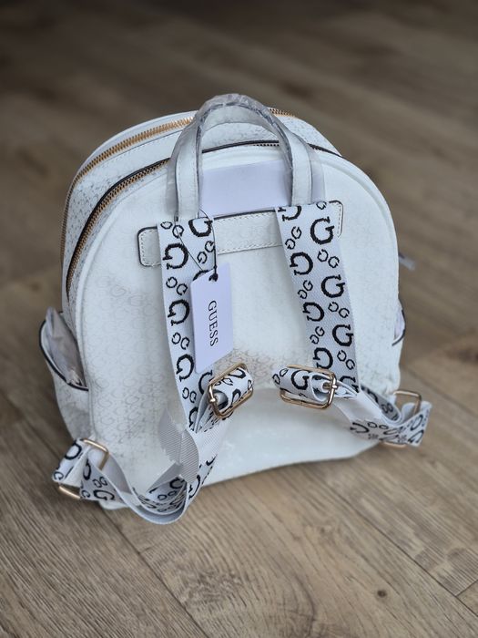 Рюкзак новий Guess
