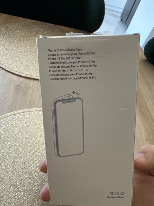 Etui iphone 15 pro przezroczyste