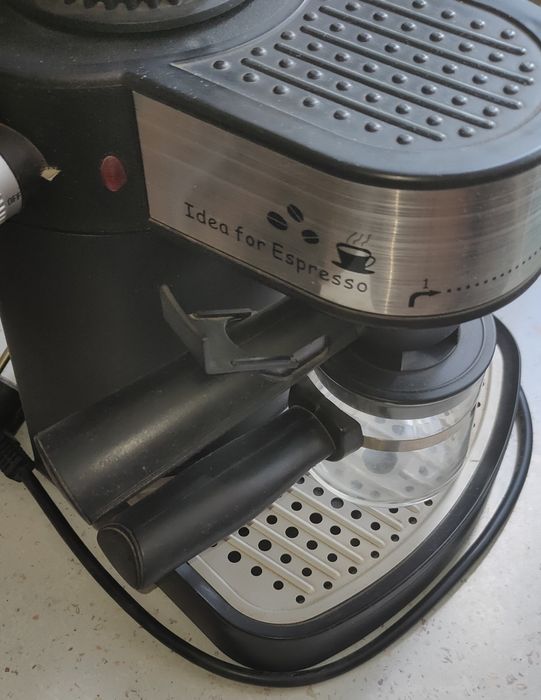 Кофеварка эспрессо (кофемашина)