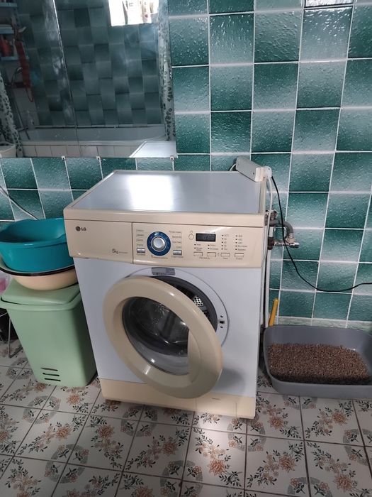 Здам в оренду кімнату для дівчини або жіночки в будинку м.Бориспіль вул Героїв України (Сєрова)