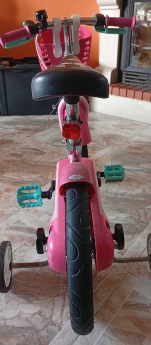 Bicicleta menina com rodinhas