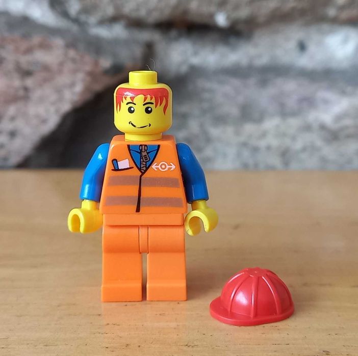 Lego Train - Minifigurka trn130 - Pracownik Kolei