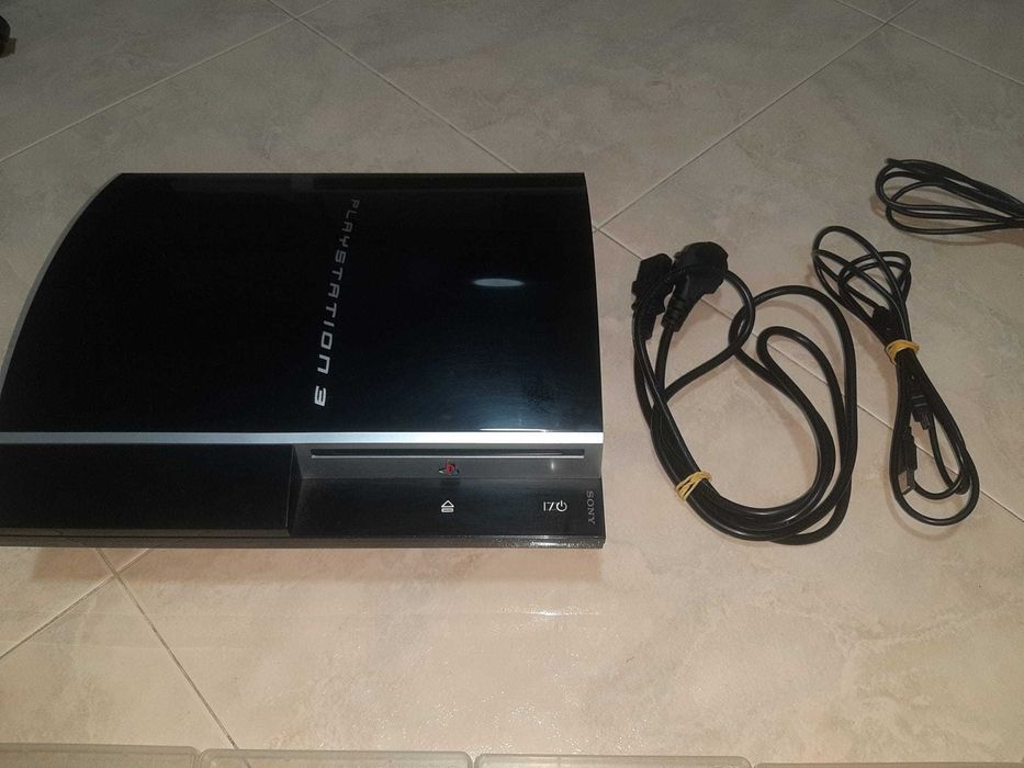 PS3 com 7 Jogos e 1 comando sony original