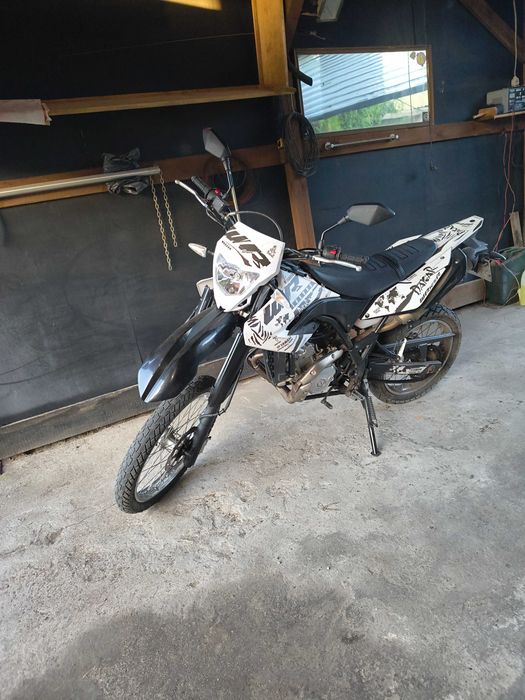 Cross Yamaha WR125R