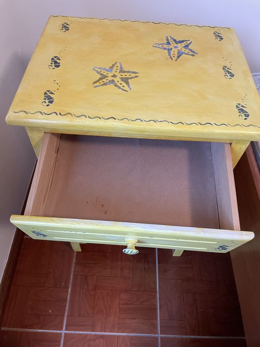 Conjunto mesas de cabeceira