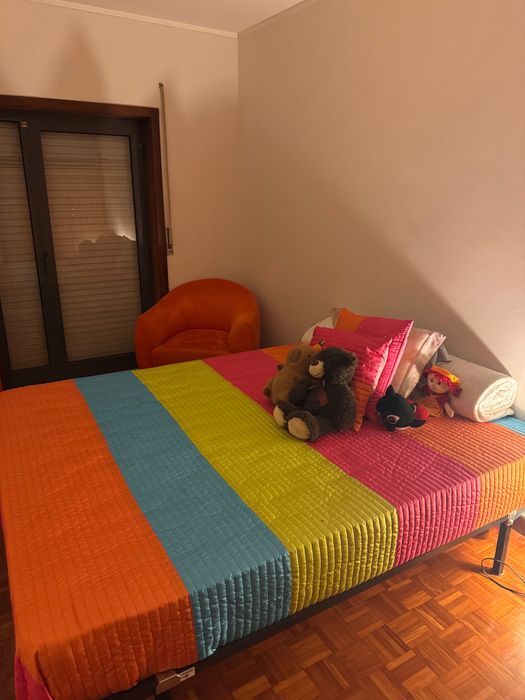 Alugo quarto no centro de Gondomar