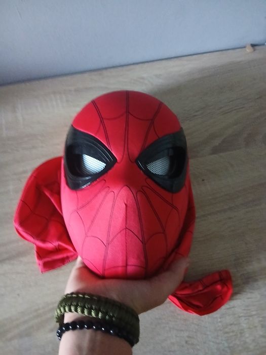 Maska spider-mana