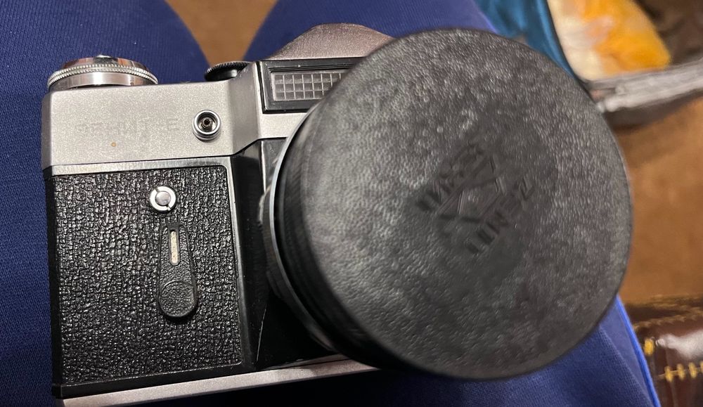 Фотоапарат Zenit E