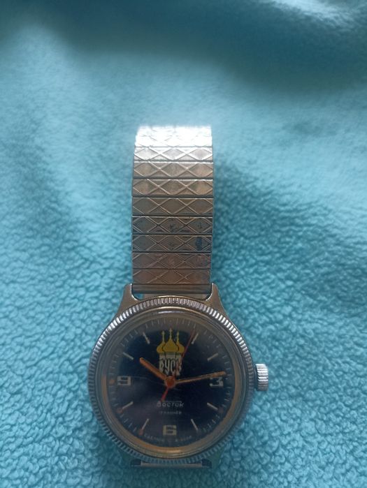 Продам наручные часы рабочие
