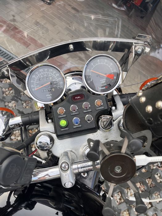 Motocykl honda shadow 700 vt