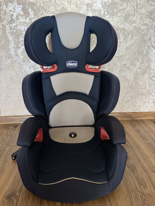 Автокрісло Chicco 2-3, 15-36 кг